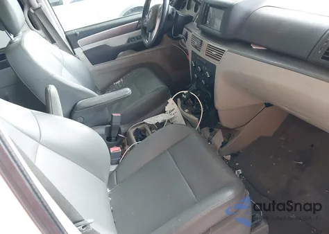 2012 Volkswagen Routan Se из США, поврежденный, VIN 2C4RVABG8CR152112